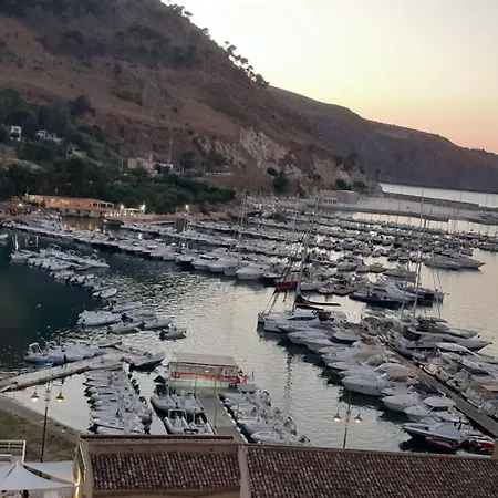 Vicolo Azzurro Castellammare del Golfo